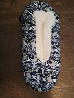 Disney Minnie Mouse Fuzzy Babba Slipper Socks – NWT – Women's 7–9½ Cozy Sherpa